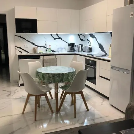 With A Garden-5 Min- From The By Interhome Apartman *